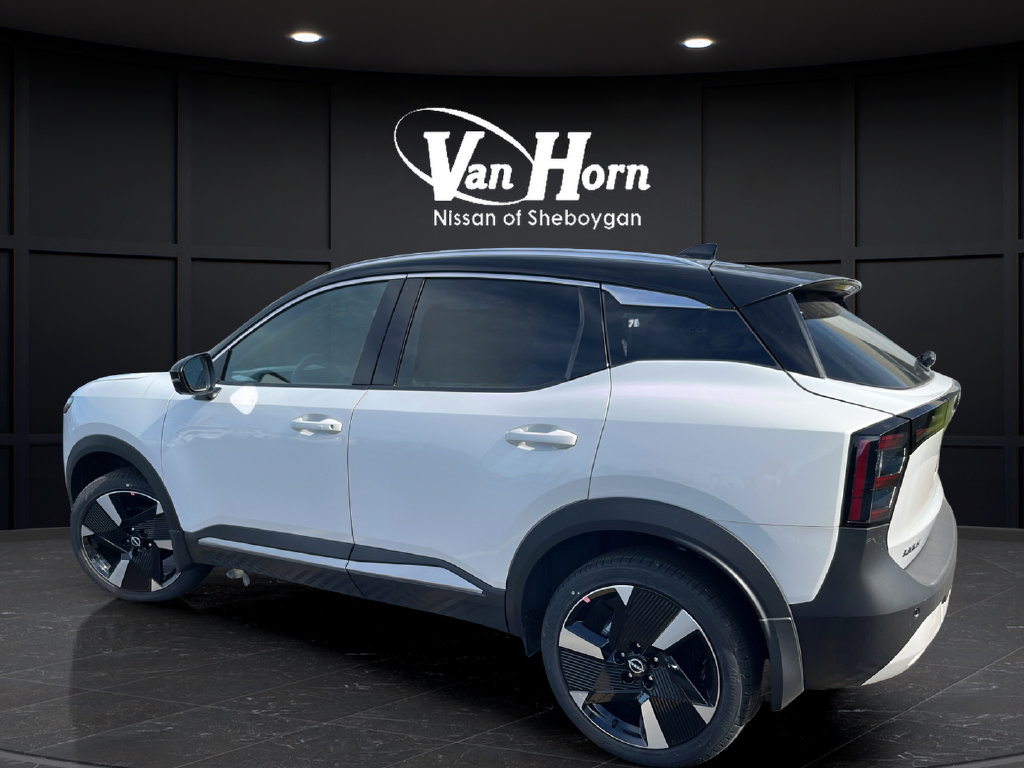 New 2026 Nissan Kicks SR AWD/4WD image 13
