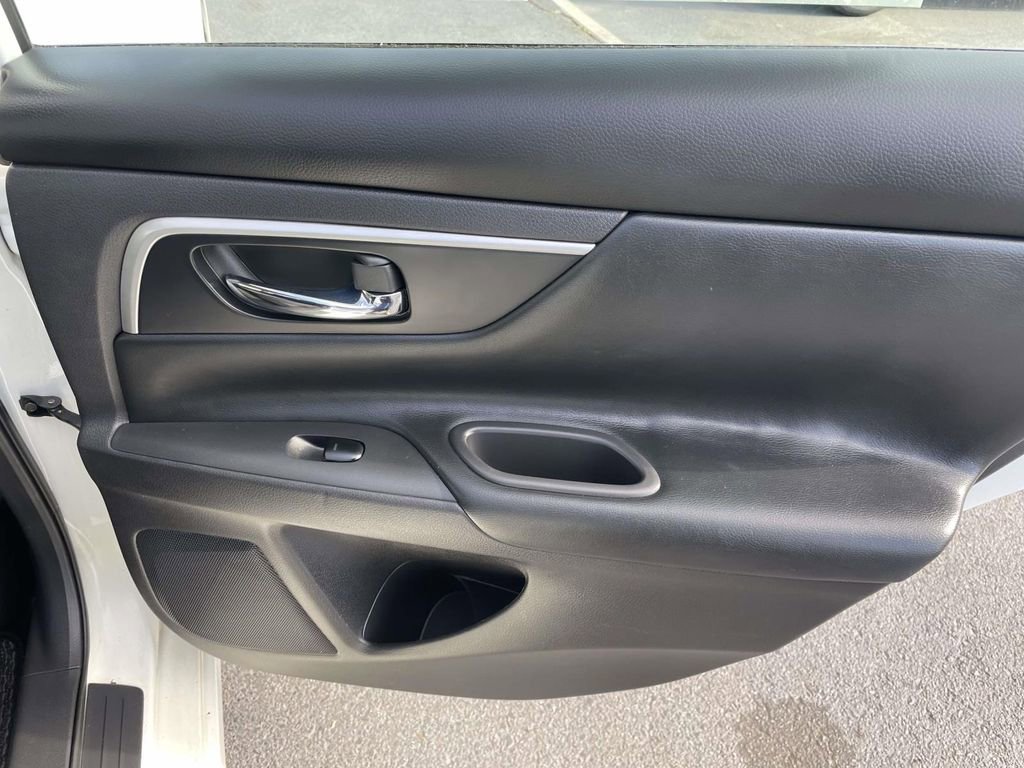 Used 2018 Nissan Altima 2.5 SR image 42