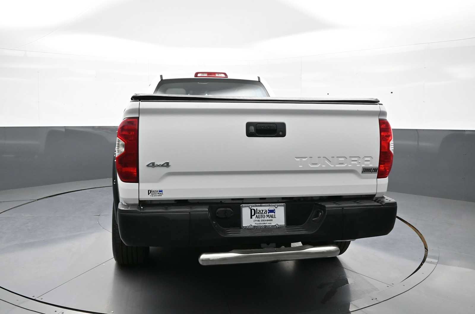 Used 2016 Toyota Tundra SR w/ Exterior Package AWD/4WD image 6