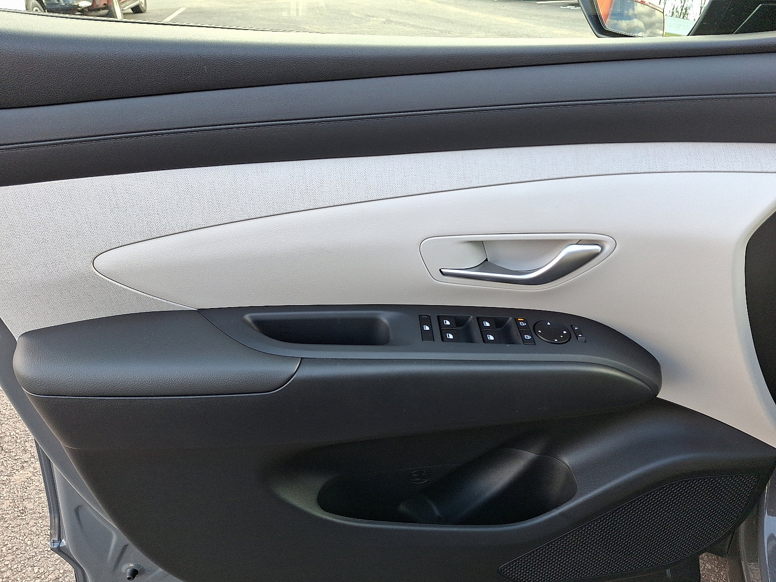 Certified 2025 Hyundai Tucson SEL image 12