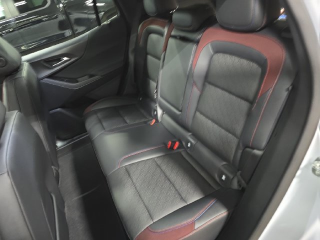 New 2026 Chevrolet Equinox RS w/ Convenience Package III FWD image 17