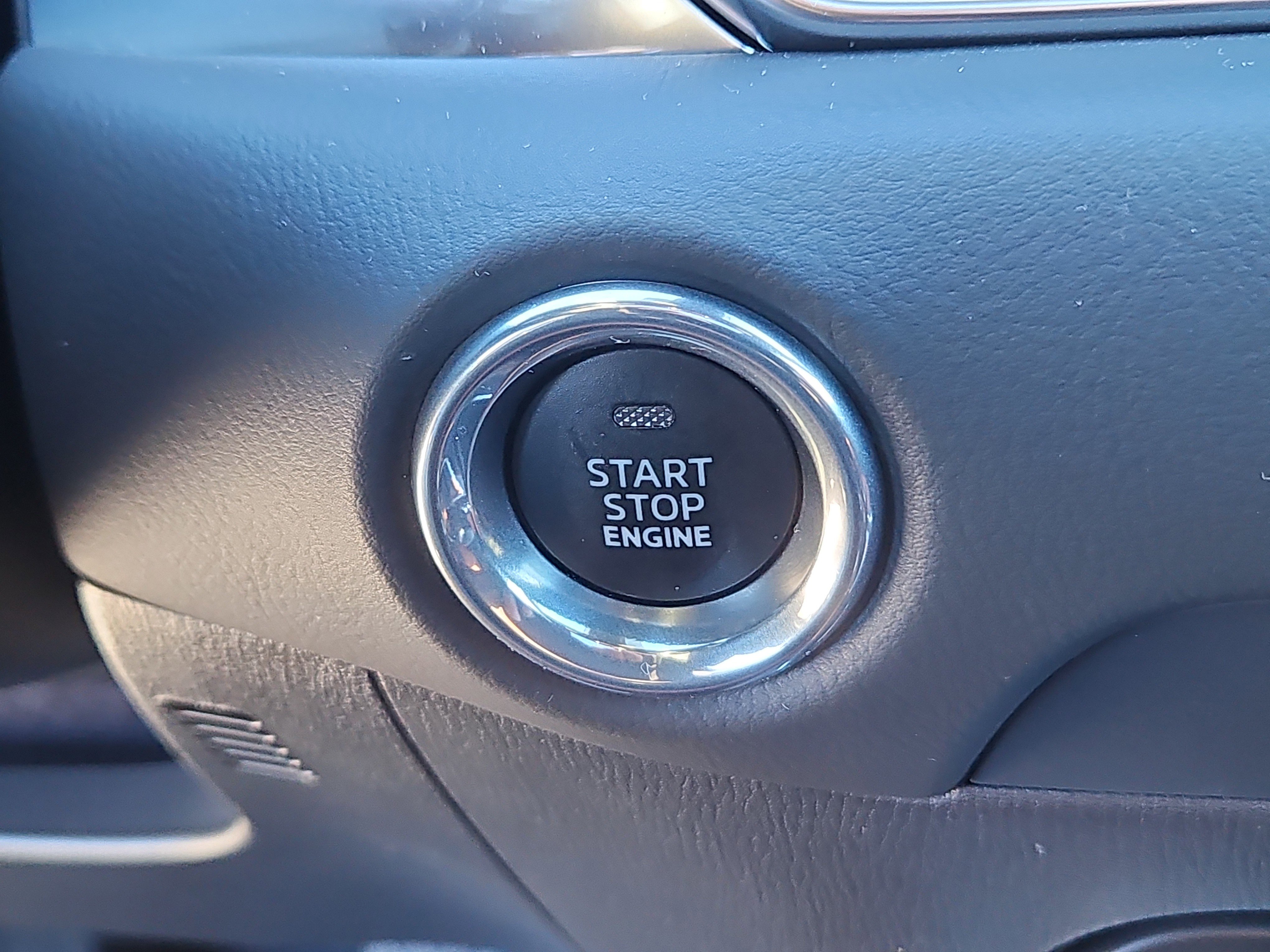 Used 2025 MAZDA CX-5 Carbon Edition image 17