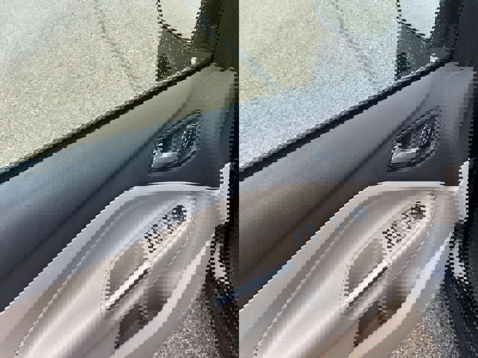 Used 2017 Ford Escape Titanium AWD/4WD image 10