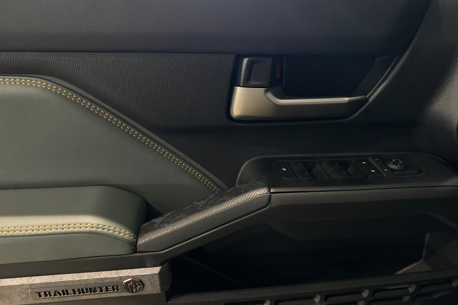 New 2025 Toyota Tacoma Trailhunter image 11