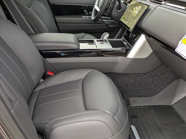 New 2026 Land Rover Range Rover SE AWD/4WD image 18