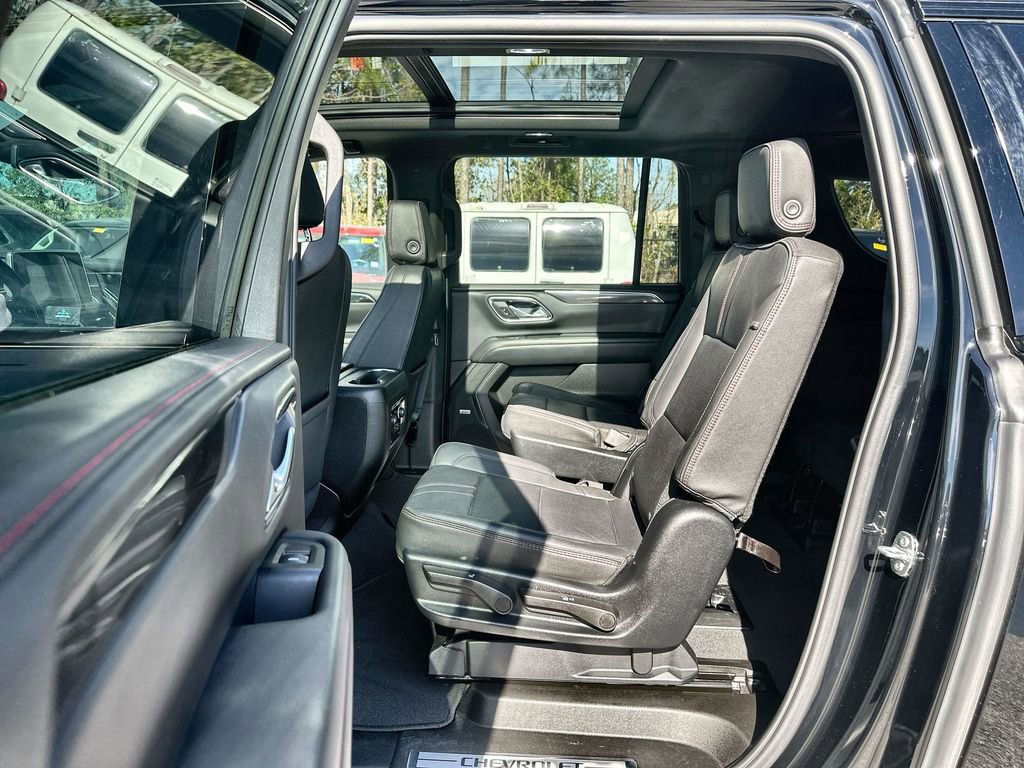 Certified 2023 Chevrolet Suburban RST w/ Luxury Package image 25