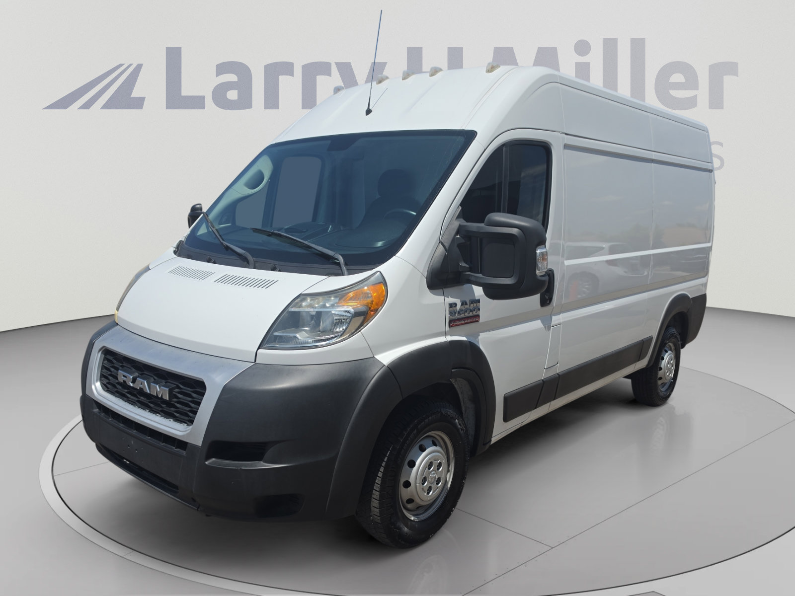 Used 2021 RAM ProMaster 2500 FWD image 1