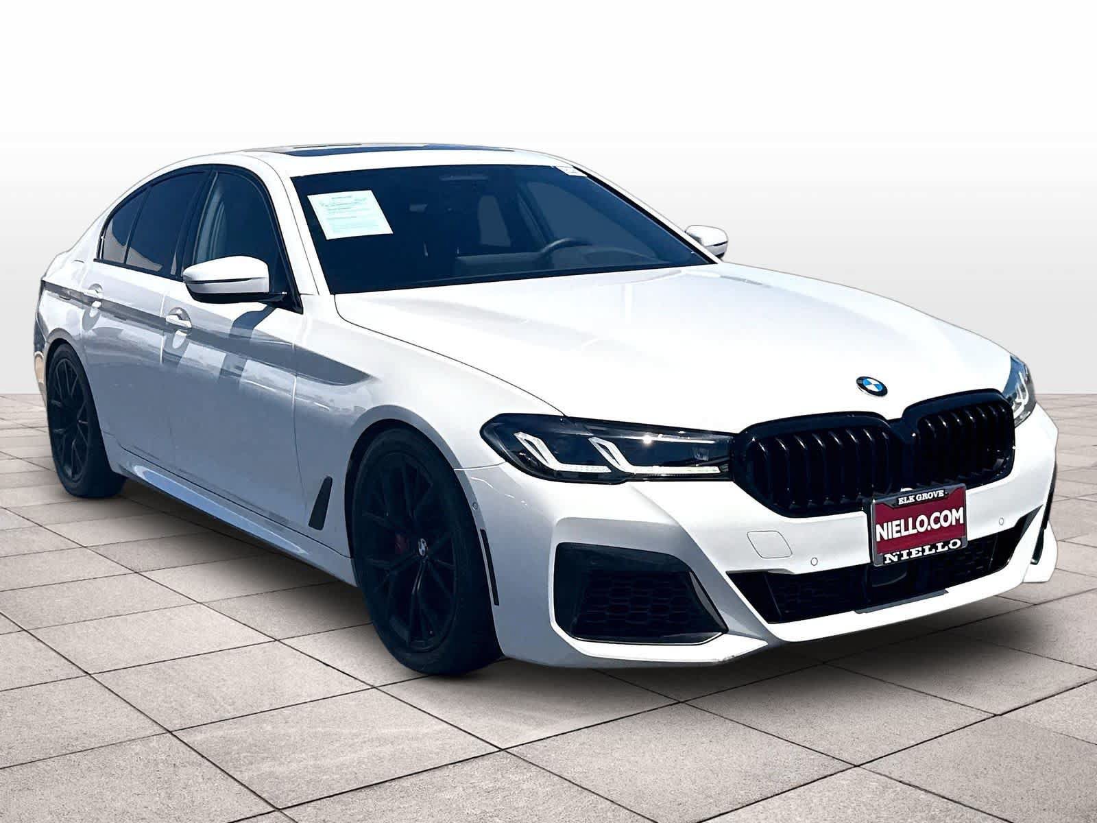 Certified 2023 BMW 540i w/ M Sport Package RWD image 3