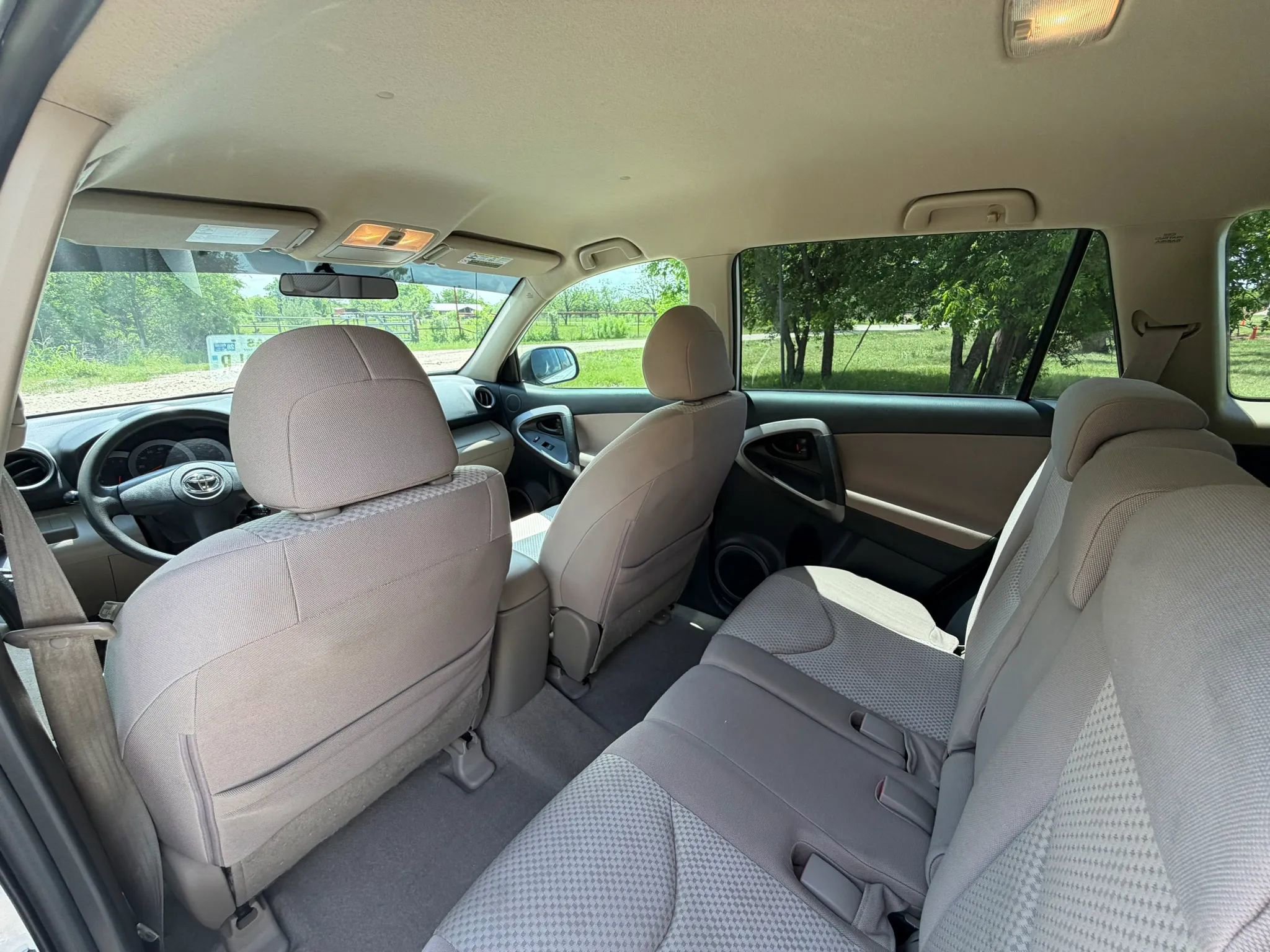 Used 2007 Toyota RAV4 2WD V6 image 12