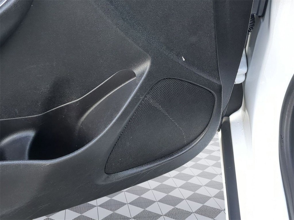 Used 2022 Chevrolet Malibu LT image 12