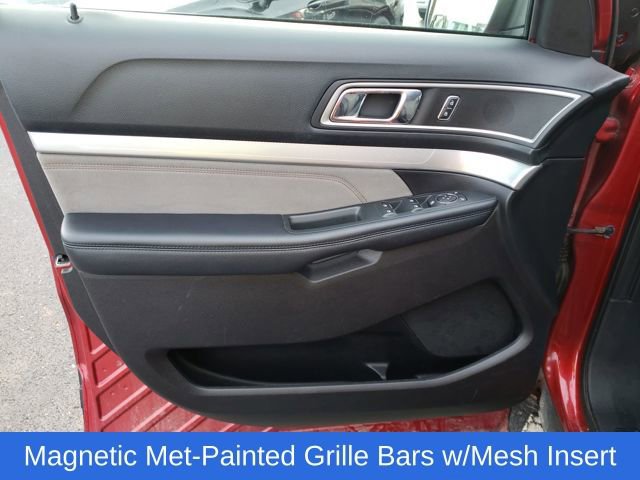 Used 2017 Ford Explorer XLT w/ Equipment Group 202A image 19