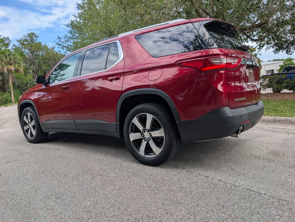 Used 2018 Chevrolet Traverse LT FWD image 6