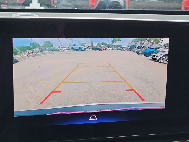 Used 2025 Chevrolet TrailBlazer LT AWD/4WD image 12