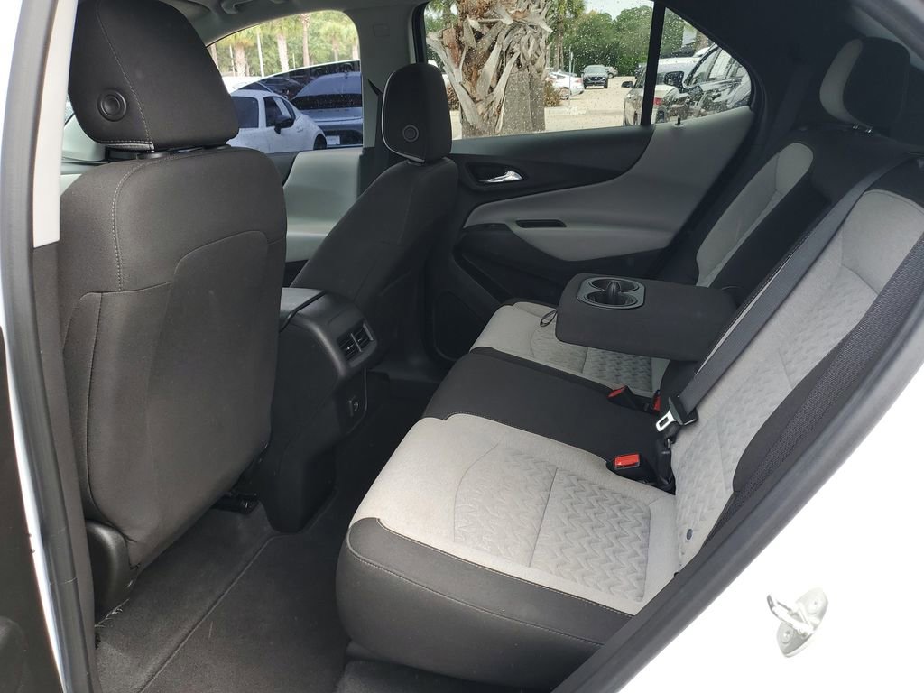 Used 2023 Chevrolet Equinox LS w/ LS Convenience Package image 11