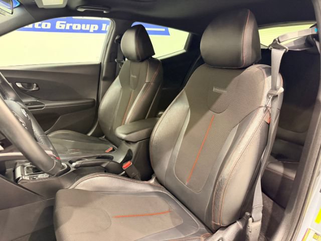 Used 2019 Hyundai Veloster 2.0 Premium FWD image 33