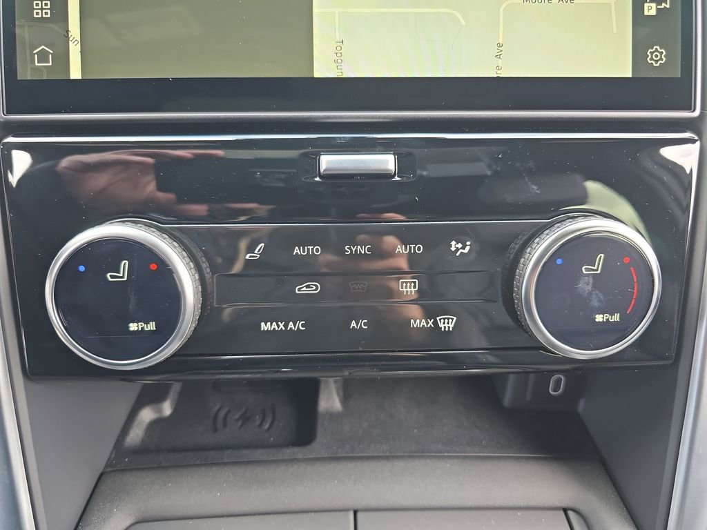 New 2026 Land Rover Discovery S AWD/4WD image 26