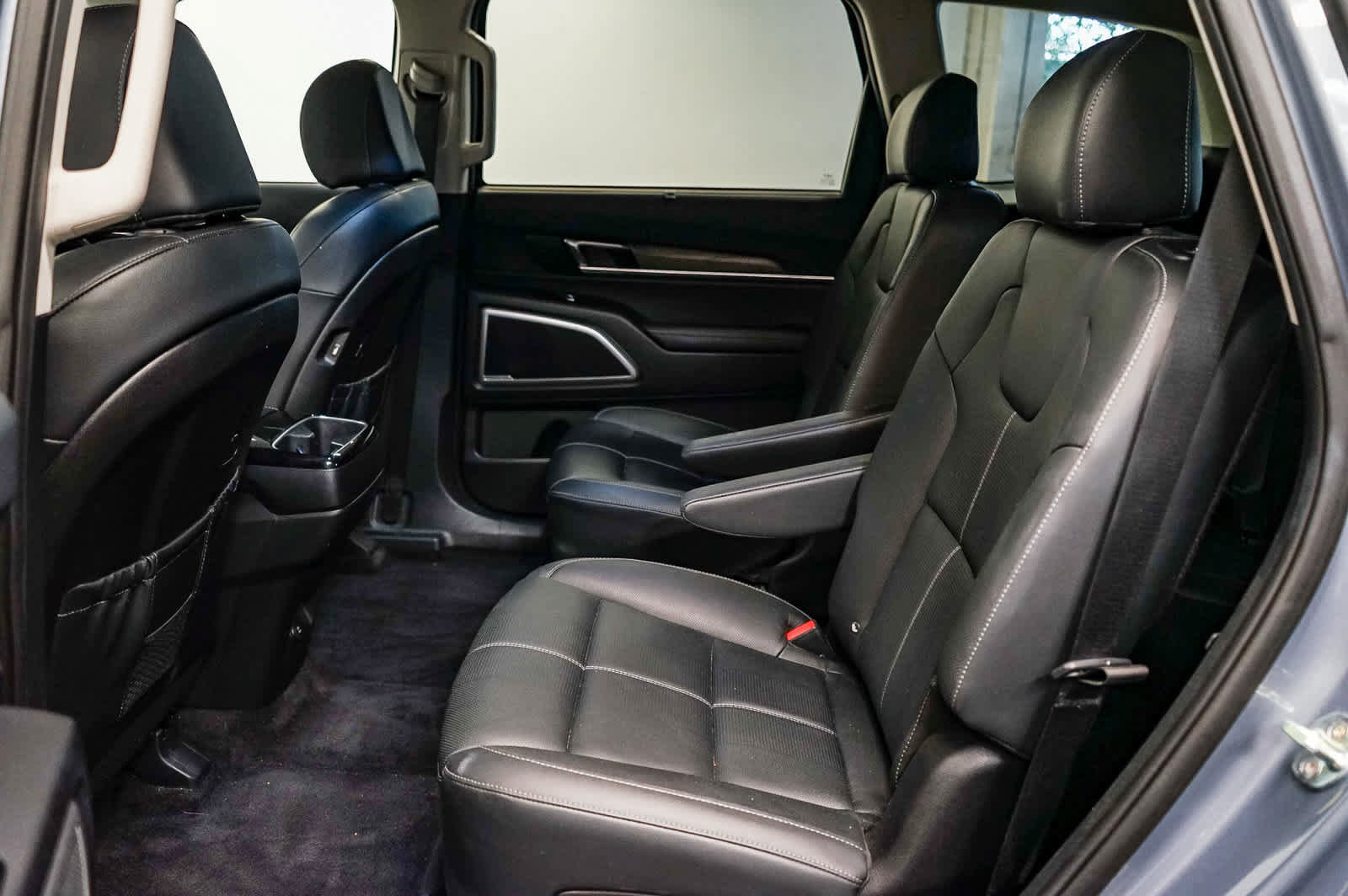Used 2022 Kia Telluride EX w/ EX Premium Package FWD image 18