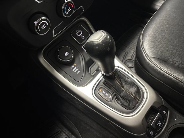 Used 2018 Jeep Compass Latitude image 36