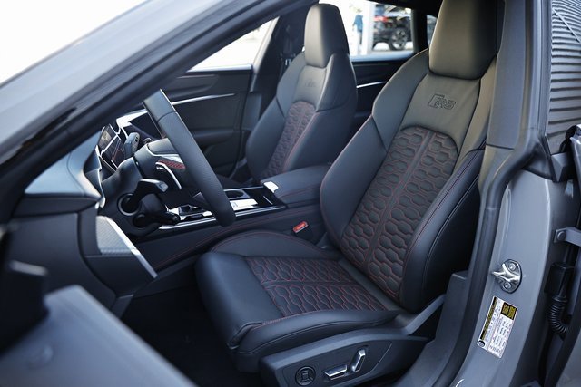 New 2026 Audi RS 7 Performance image 21