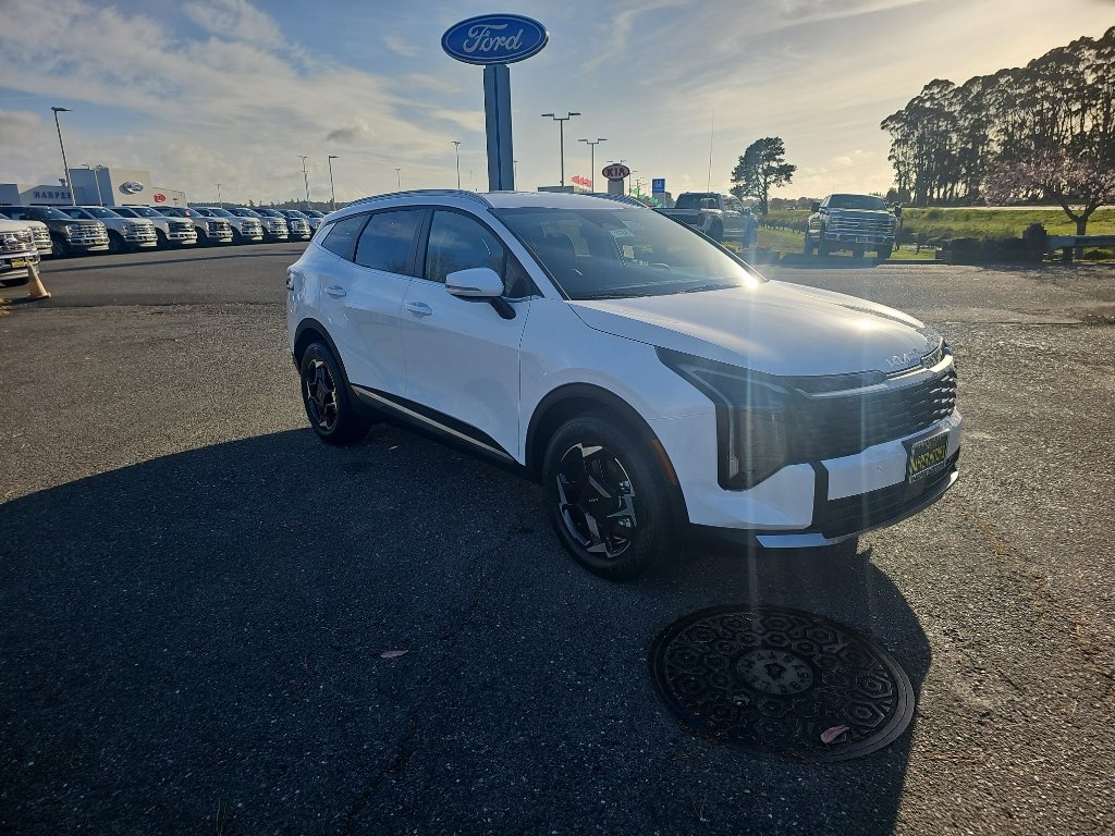 New 2026 Kia Sportage EX image 8