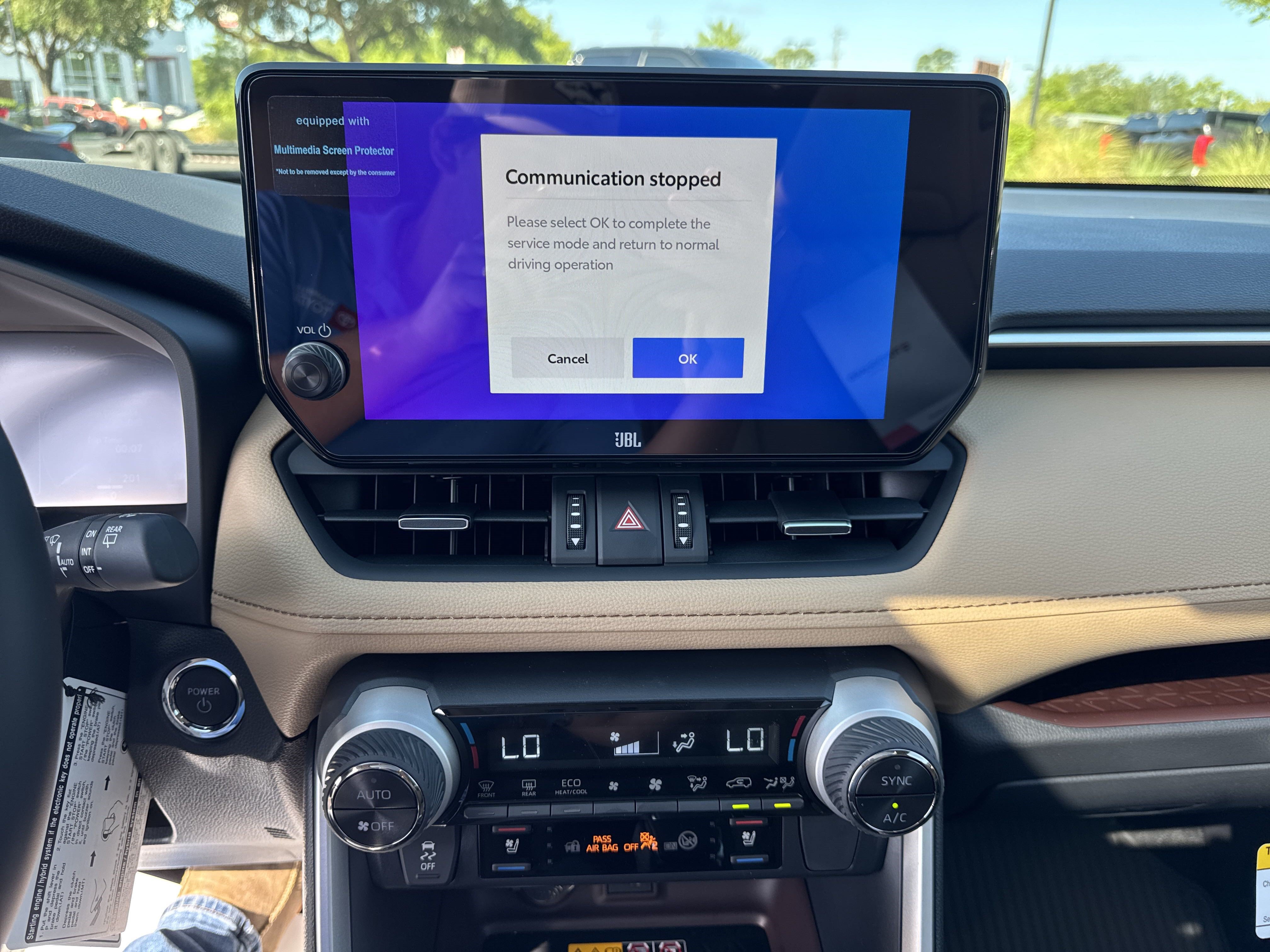 New 2025 Toyota RAV4 Limited w/ Advanced Technology Package AWD/4WD image 19