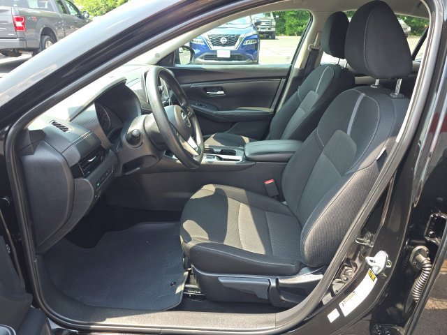 Used 2023 Nissan Sentra SV FWD image 11