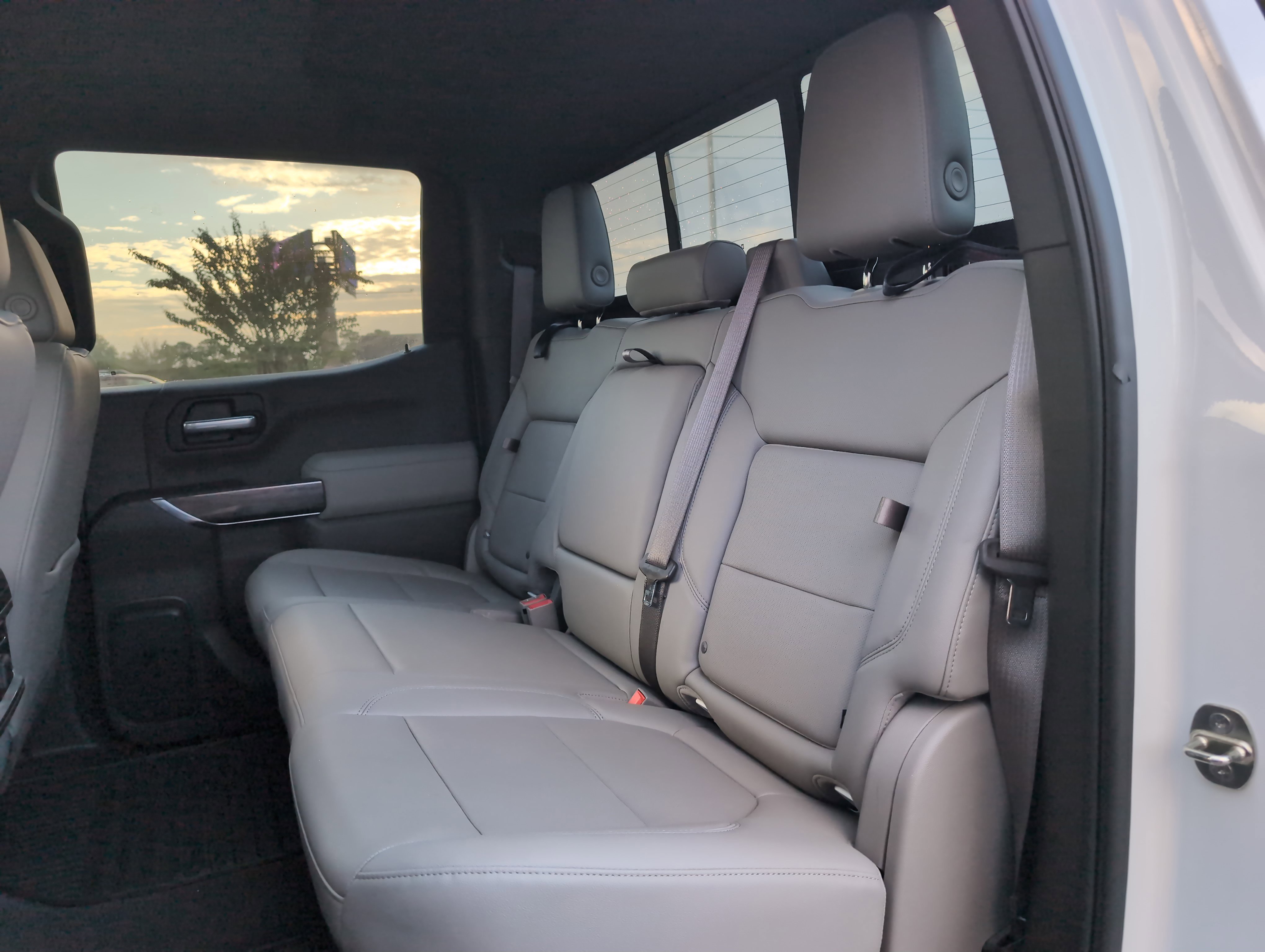 Used 2019 Chevrolet Silverado 1500 LTZ w/ LTZ Plus Package image 24