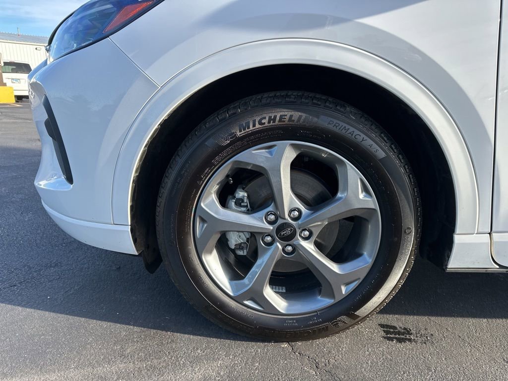 Used 2023 Ford Escape ST-Line image 14