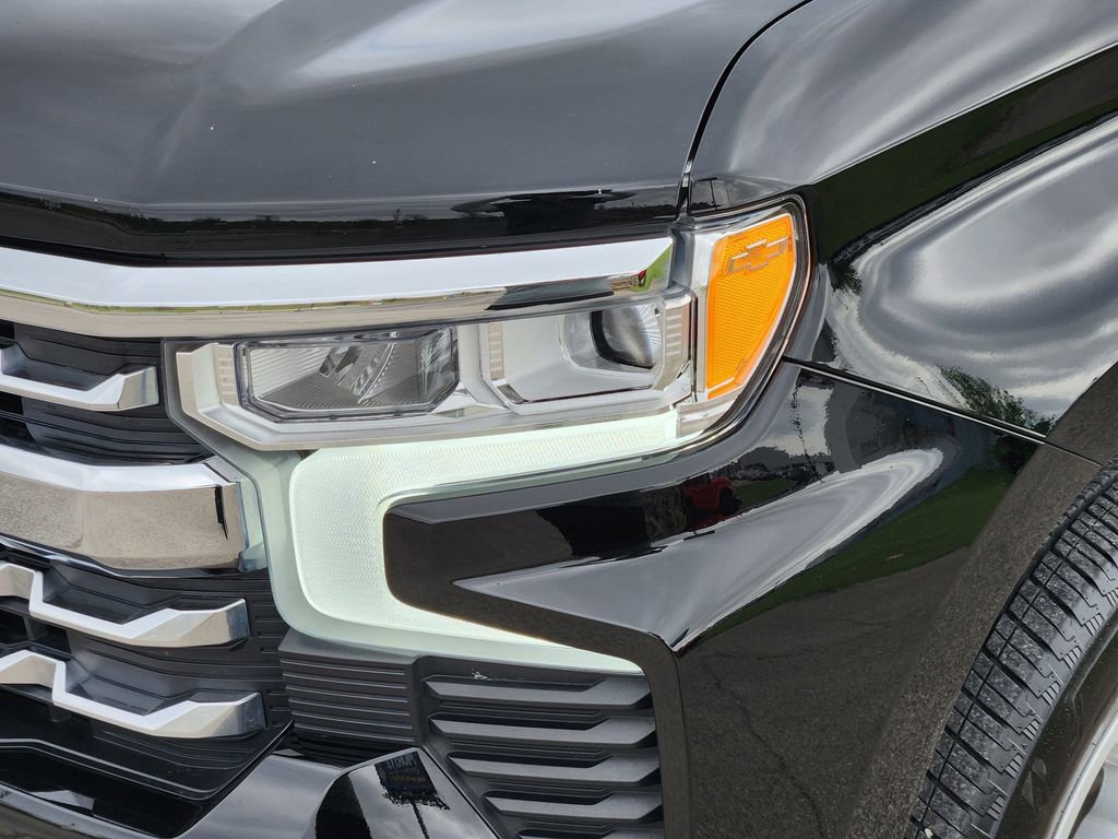 Certified 2023 Chevrolet Silverado 1500 LTZ image 8