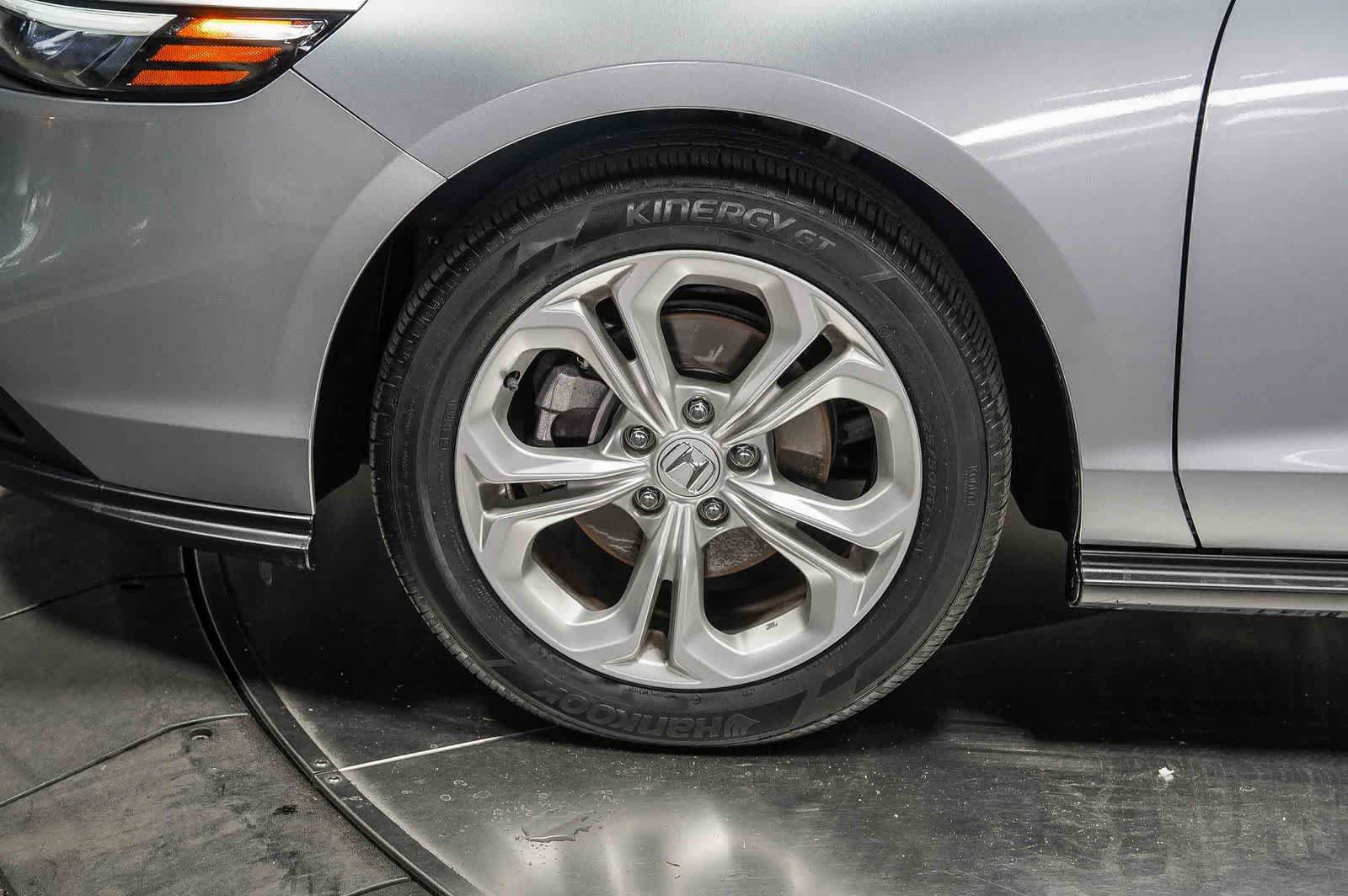 Used 2023 Honda Accord LX image 9