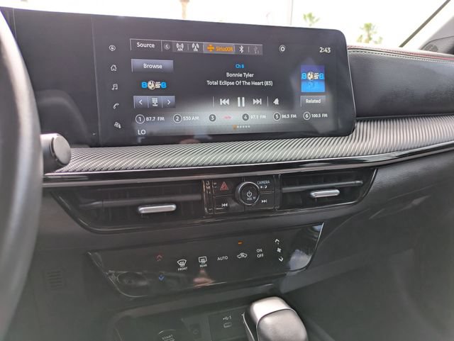 Certified 2025 Nissan Kicks SR w/ Interior Electronics Package FWD image 16