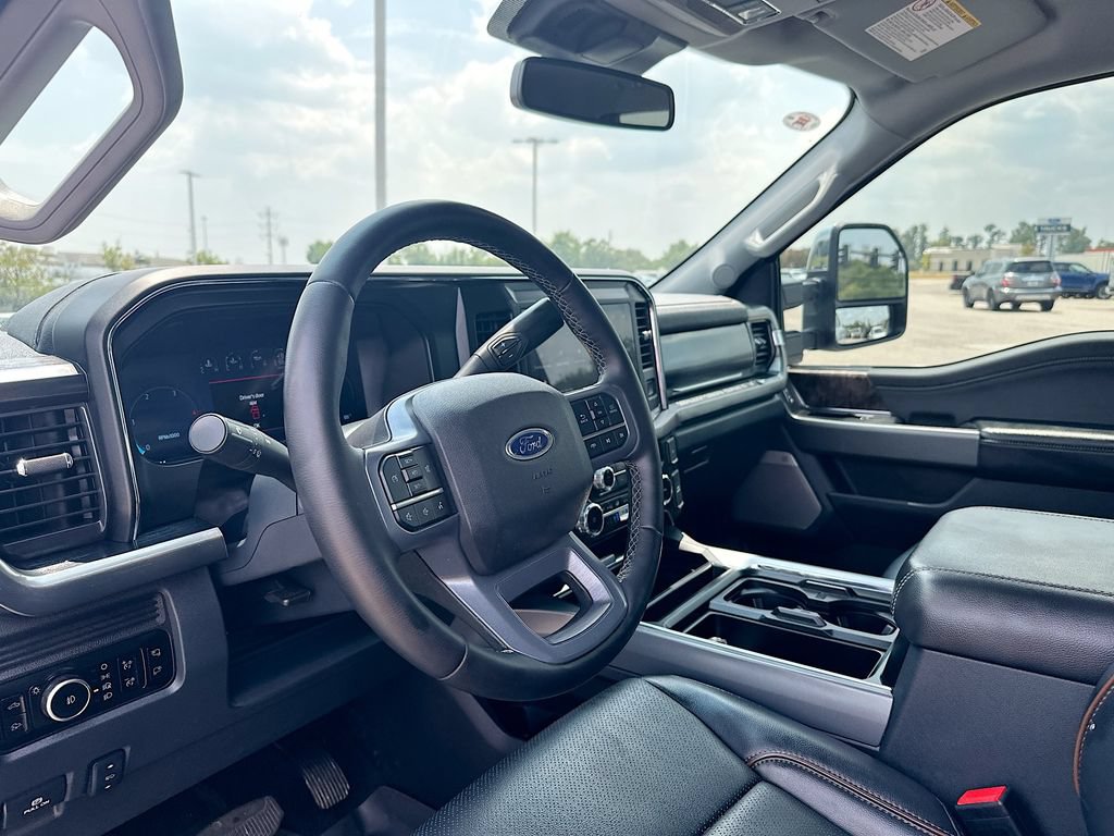 Used 2025 Ford F350 Lariat w/ Chrome Package AWD/4WD image 10