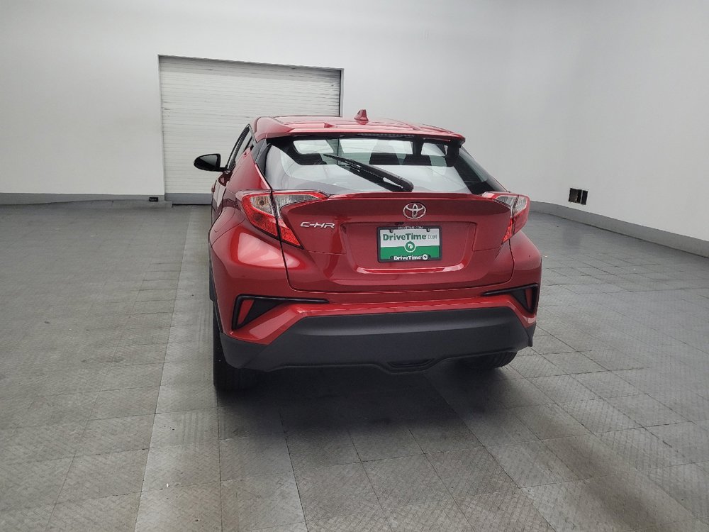 Used 2021 Toyota C-HR XLE FWD image 6