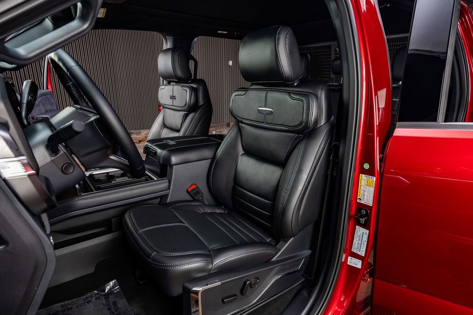 Used 2026 Ford F250 Platinum image 31