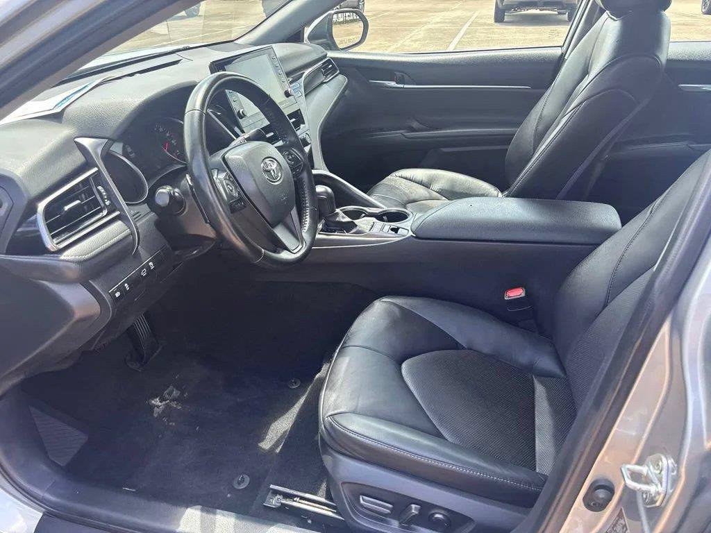 Used 2024 Toyota Camry XSE FWD image 16