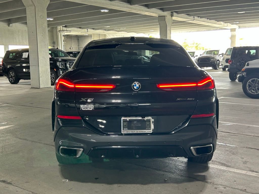 Used 2024 BMW X6 xDrive40i w/ Premium Package AWD/4WD image 4