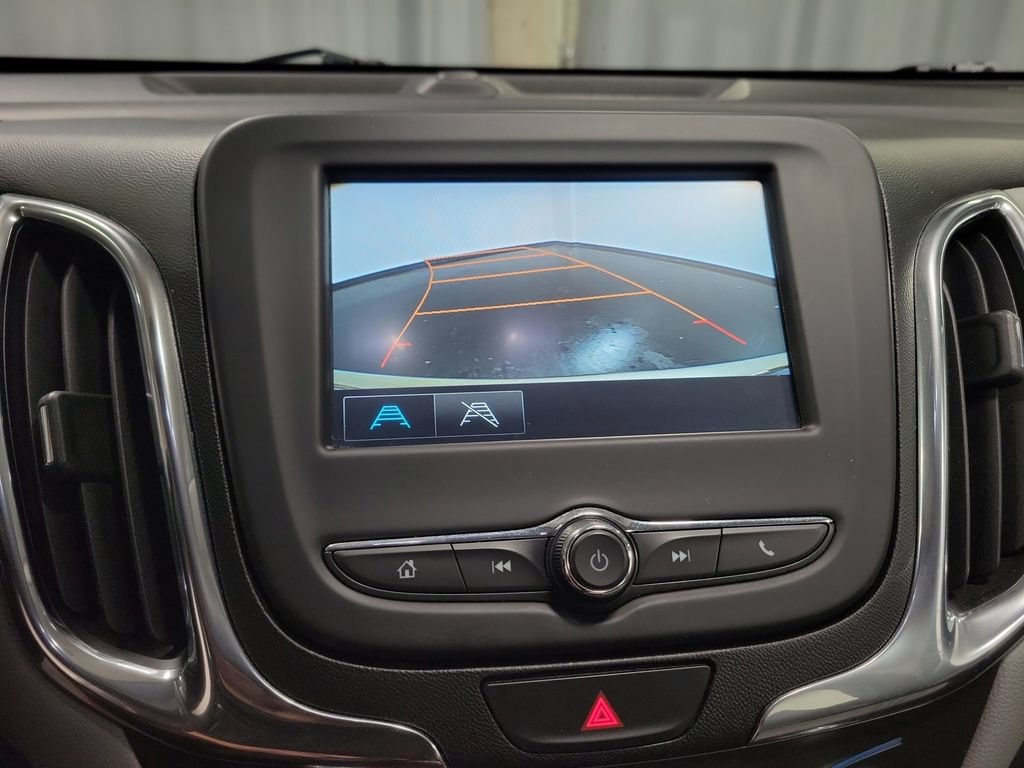 Used 2018 Chevrolet Equinox LS FWD image 21