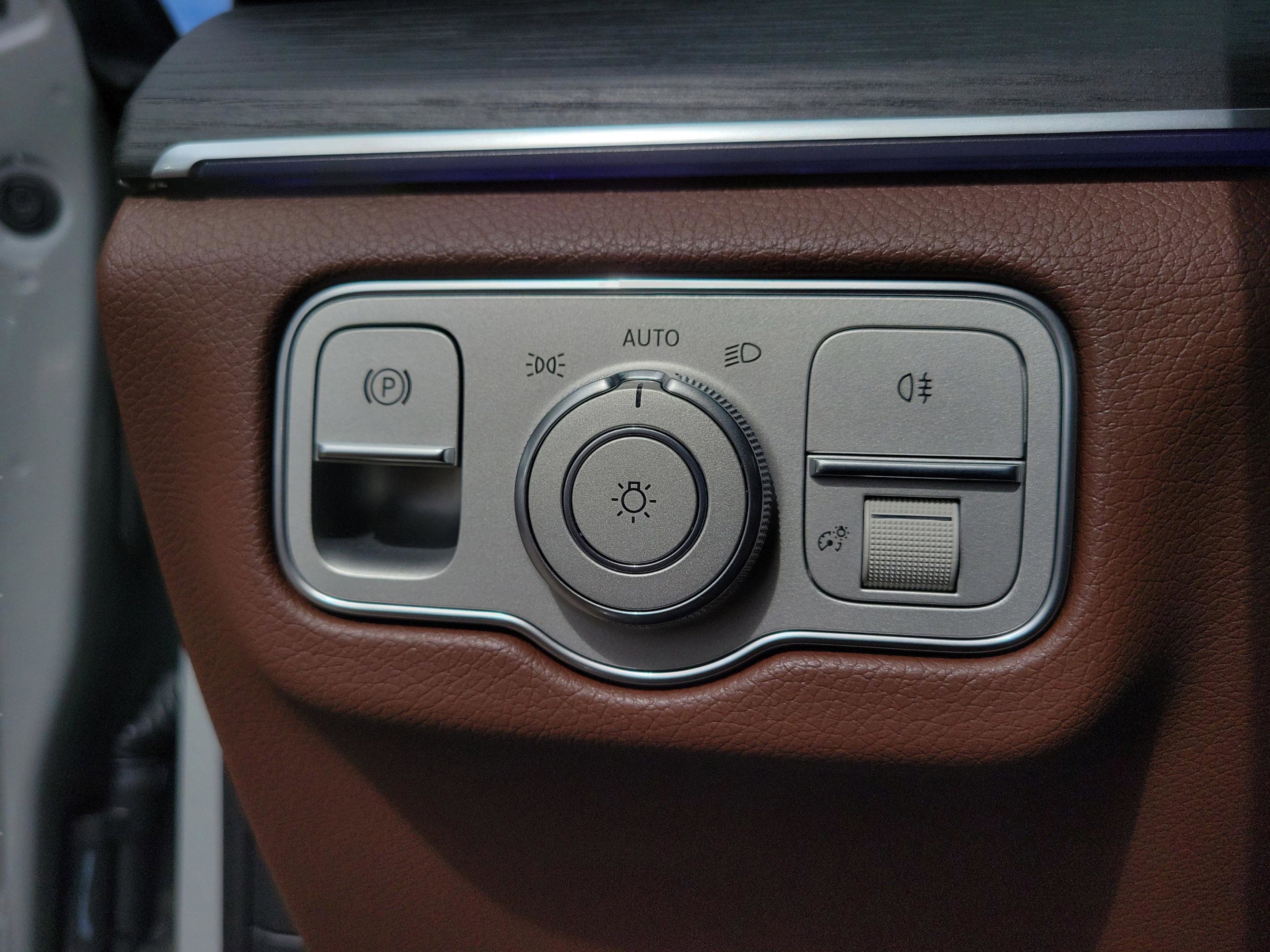 New 2026 Mercedes-Benz GLS 450 4MATIC image 21