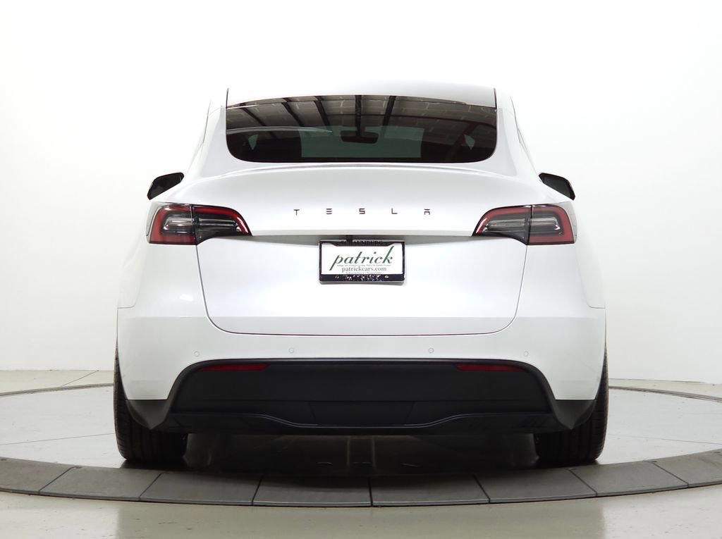 Used 2021 Tesla Model Y Long Range AWD/4WD image 8