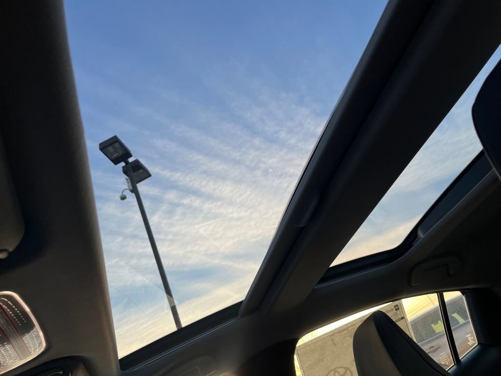 New 2026 Toyota Prius Hybrid XSE image 21