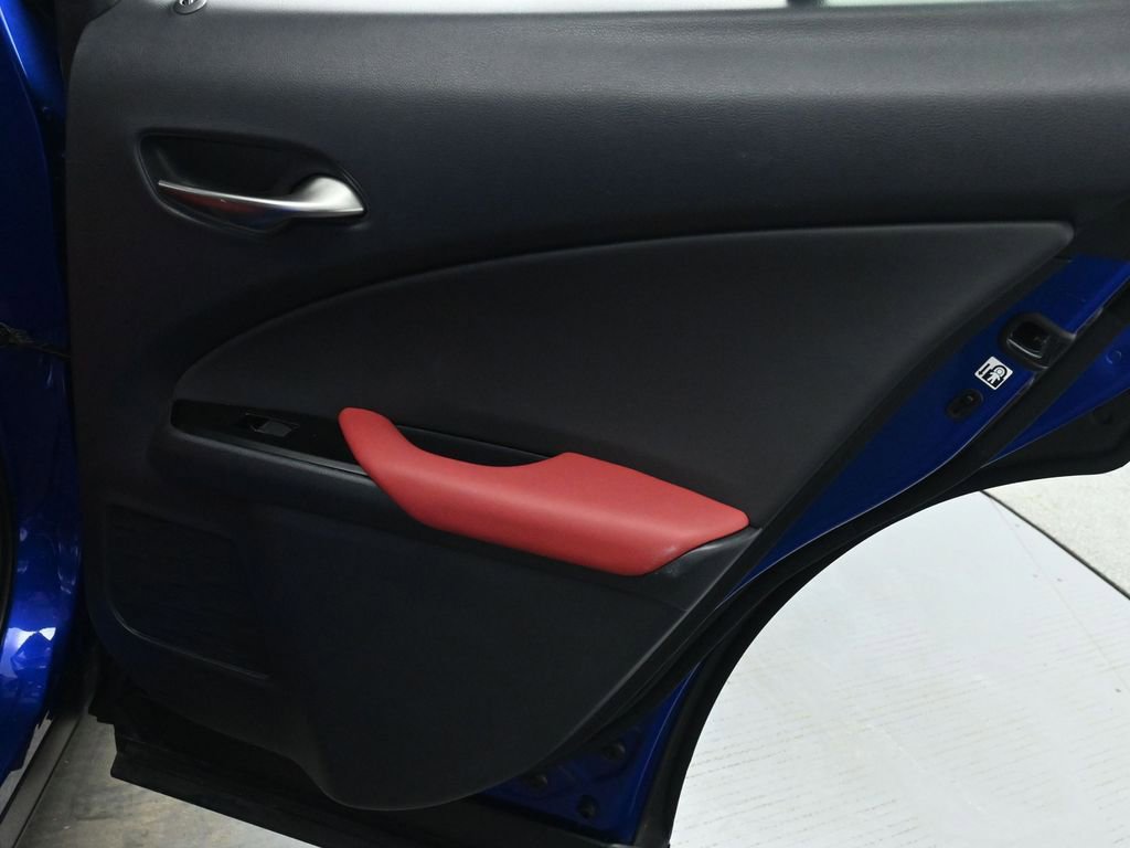 Used 2022 Lexus UX 200 F Sport w/ F Sport Premium Package image 15