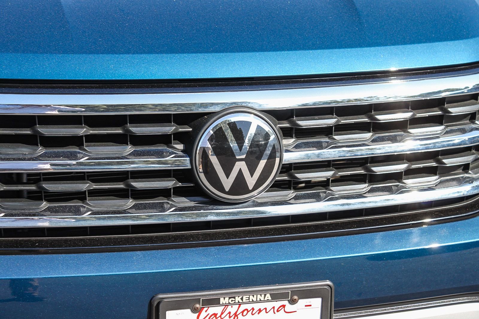 Certified 2023 Volkswagen Atlas SE image 5