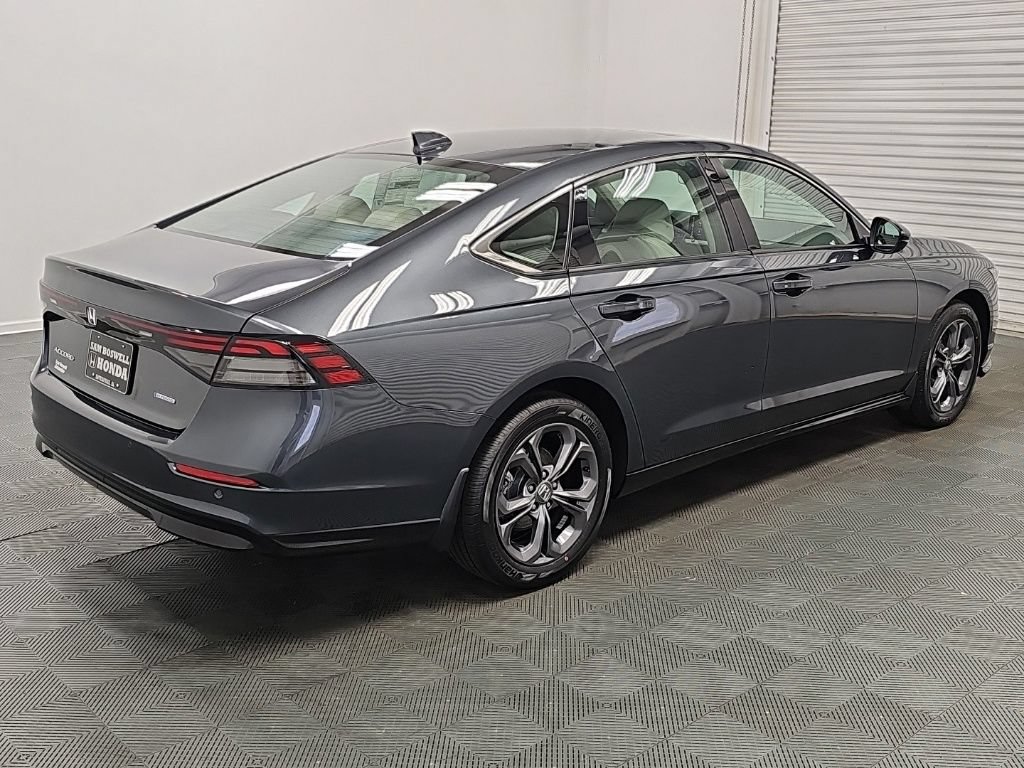 New 2026 Honda Accord EX-L image 8