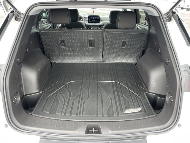 Used 2023 Chevrolet Blazer LT w/ Driver Confidence Package image 22