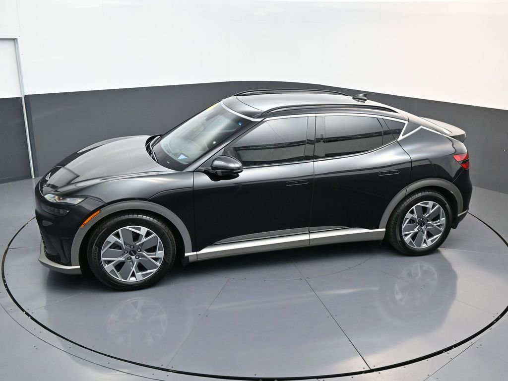 Used 2024 Genesis GV60 RWD image 24