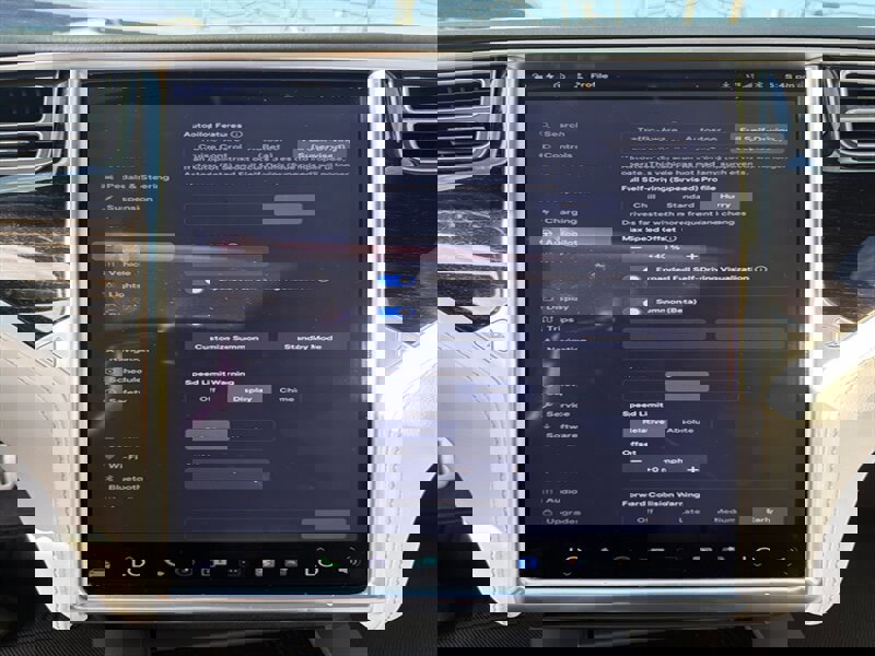 Used 2017 Tesla Model S P100D image 37