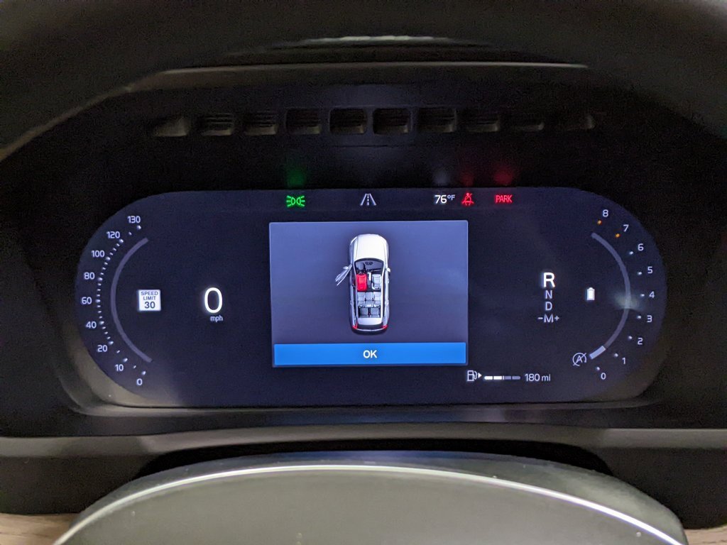 New 2026 Volvo XC90 B6 Plus w/ Protection Package Premier image 15