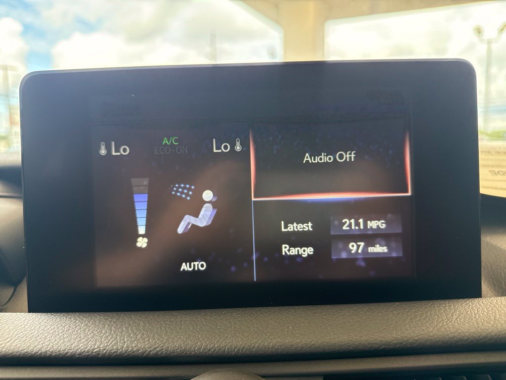 Used 2022 Lexus IS 350 F Sport w/ Memory Package AWD/4WD image 22