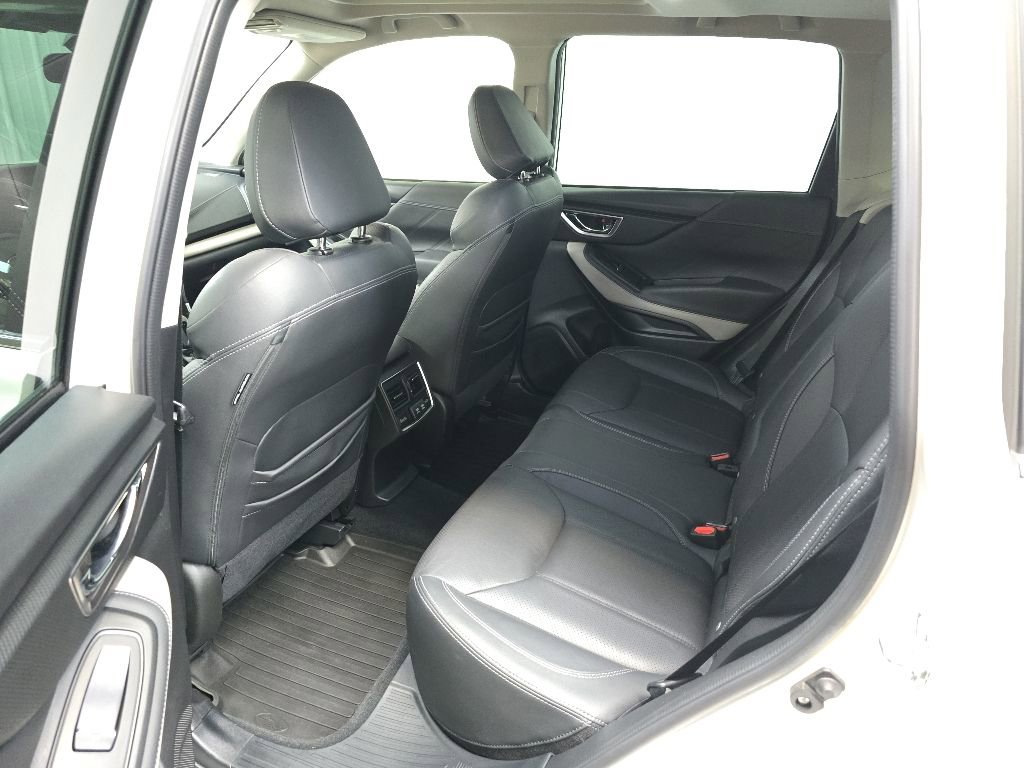 Used 2022 Subaru Forester Limited AWD/4WD image 31