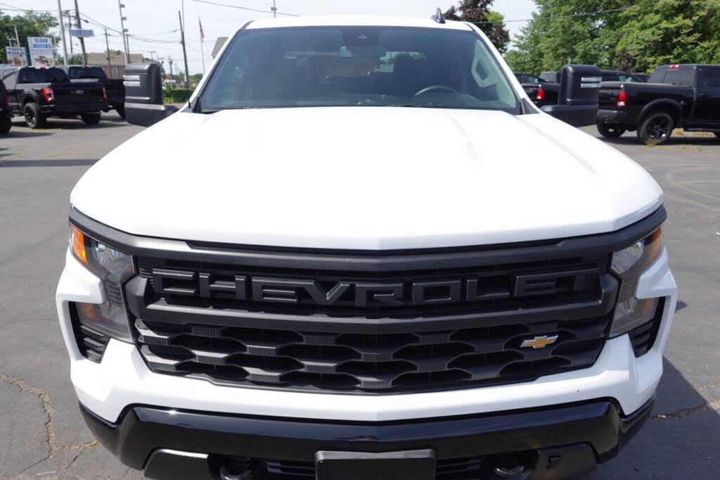 Used 2024 Chevrolet Silverado 1500 W/T w/ WT Value Package AWD/4WD image 6